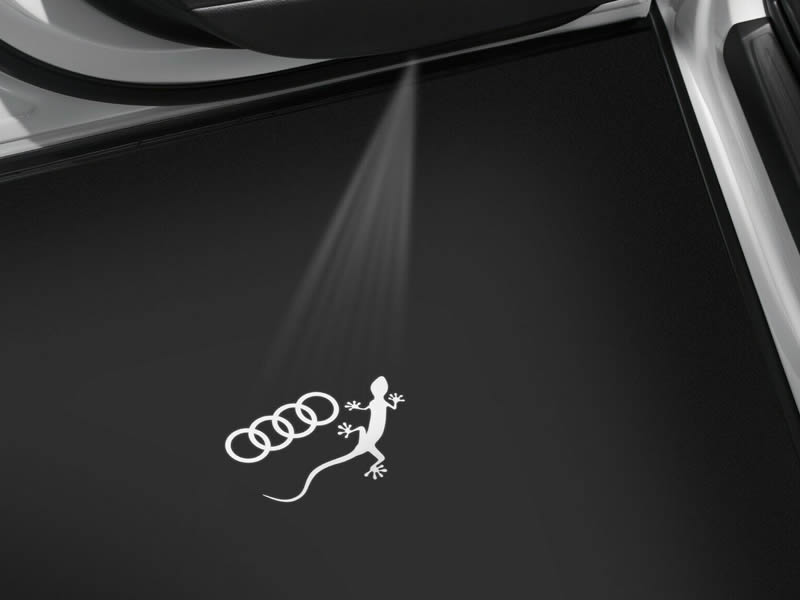 Audi 純正 LED ドアエントリーライト セット（カーテシランプ